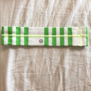 Green lulu headband